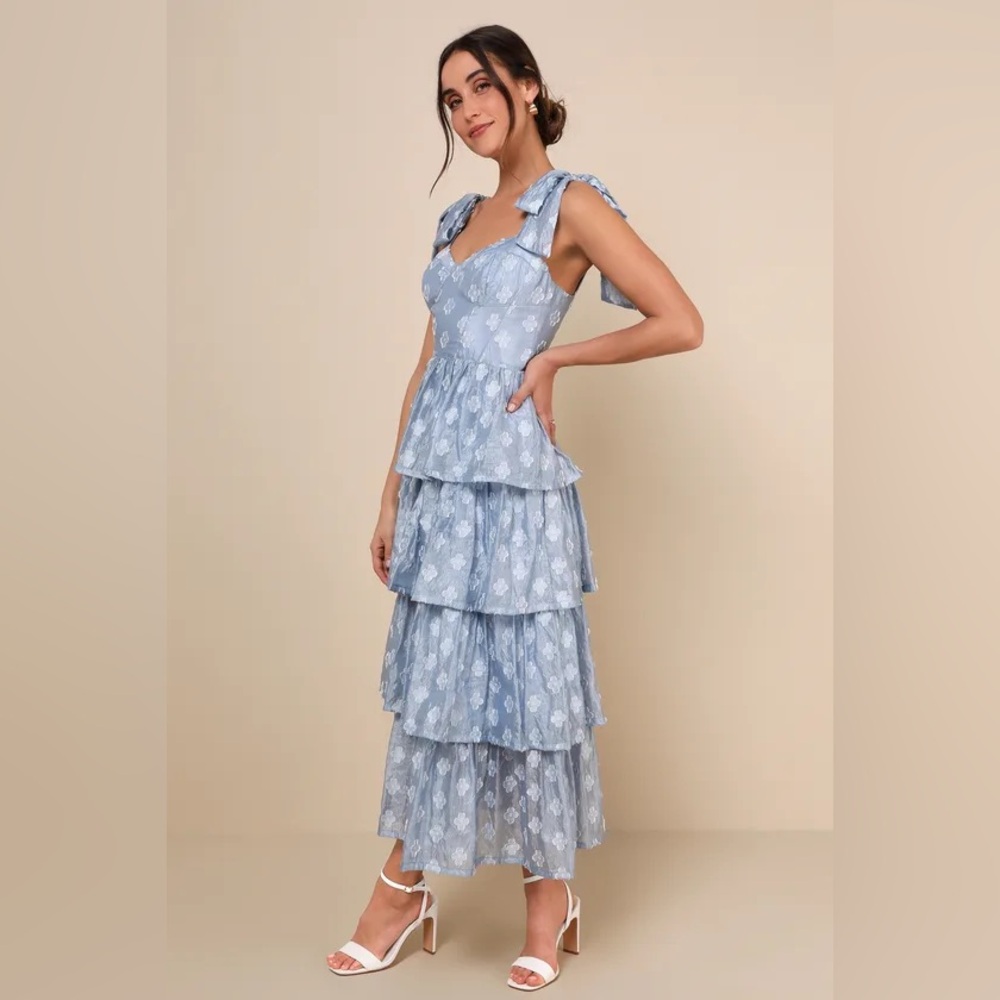 Lulu's Powder Blue Tiered Midi Dress SZ M